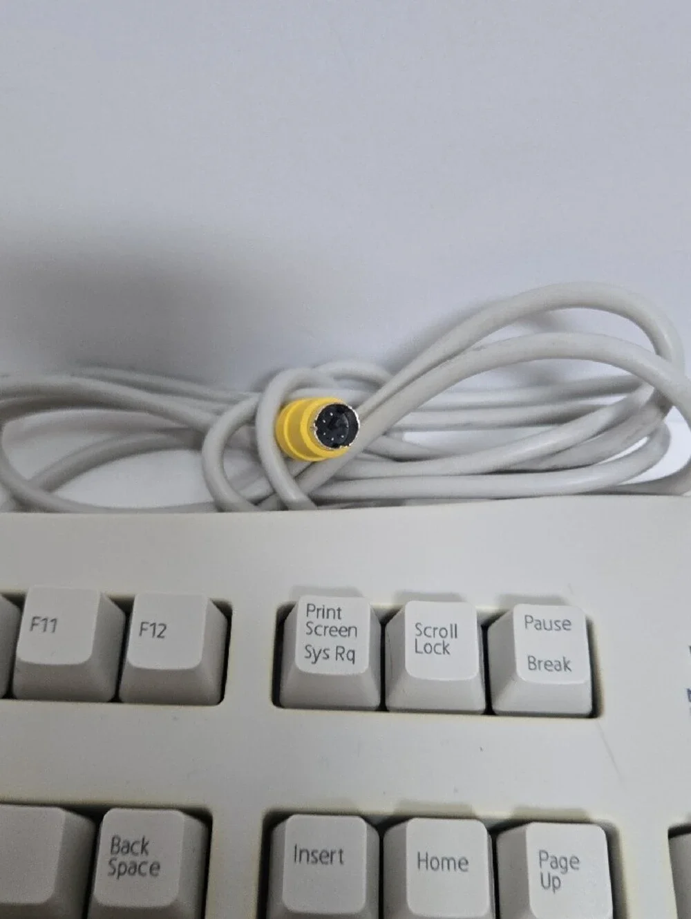 Acer 6511-C PS/2 Vintage Wired Keyboard